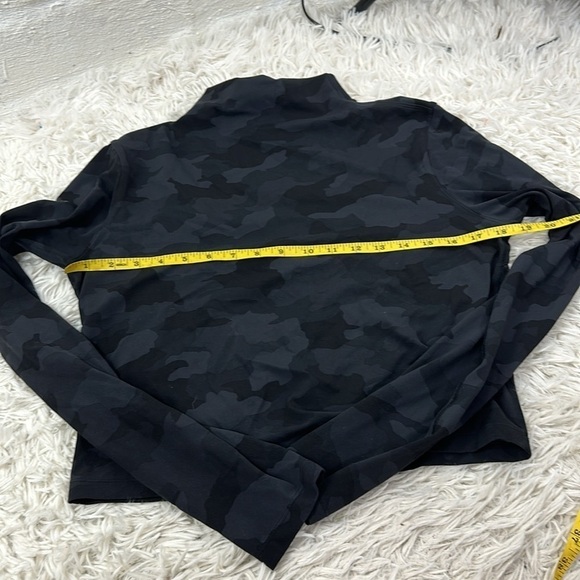 Lululemon All Aligned Mock Neck Long Sleeve Incognito Camo Multi Grey - Picture 2 of 4